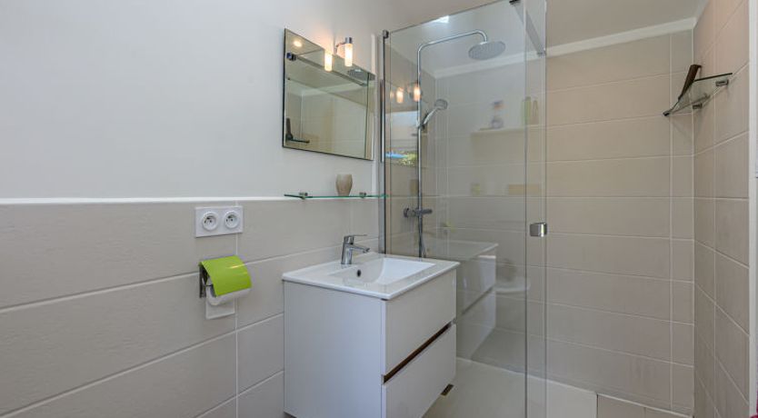 Photo of Neizh Bihan