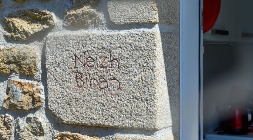 Photo of Neizh Bihan