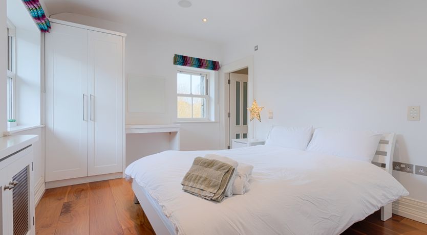 Photo of Mansion by the Connemara coast