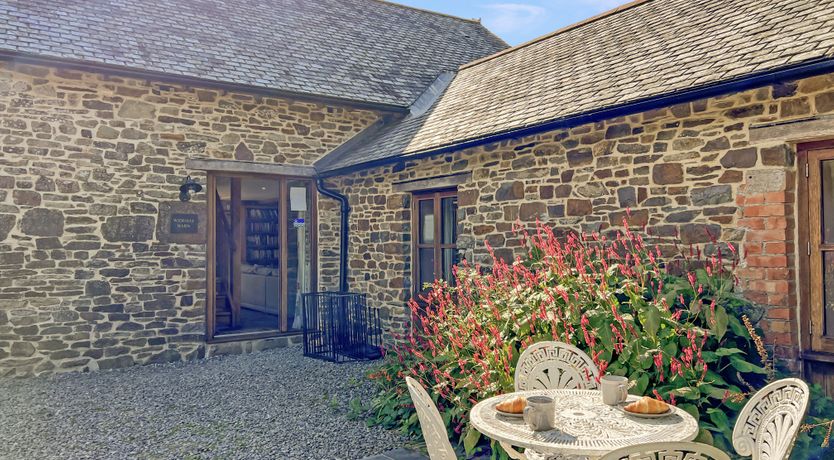Photo of Widehay Barn, Mariansleigh