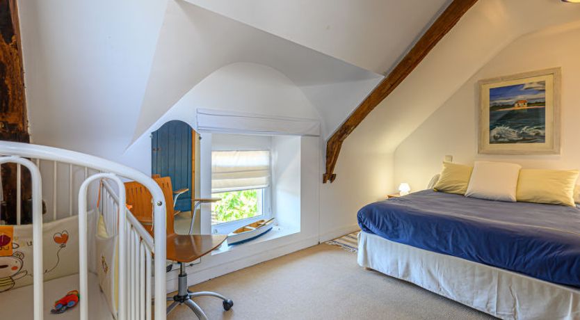 Photo of Maison Cromlech