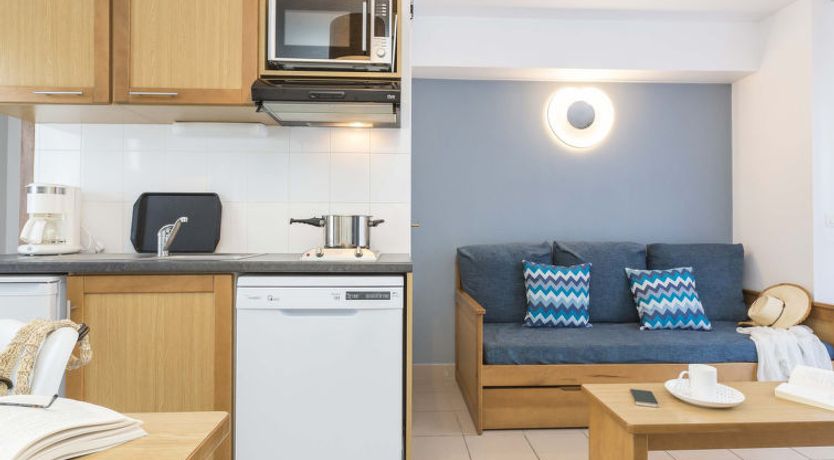 Photo of Résidence Odalys Référence Les Bains Apartment 5