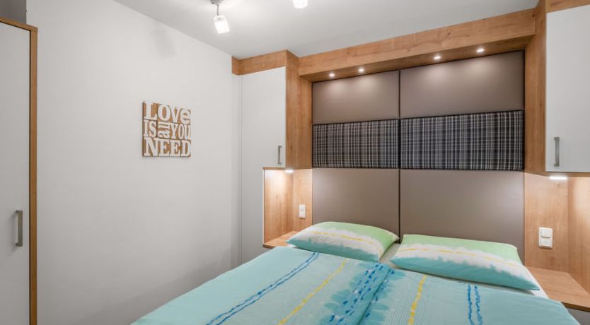 Photo of Top 18 Apartment 2