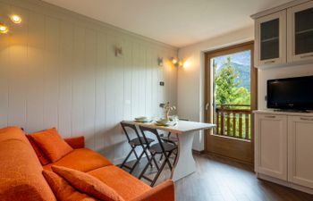 Silvia Holiday Home