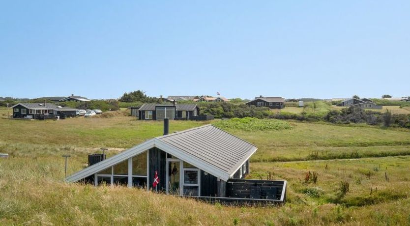 Photo of "Alruna" - 150m from the sea