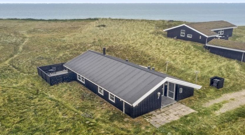 Photo of "Alruna" - 150m from the sea