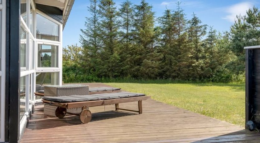 Photo of "Vaula" - 800m from the sea