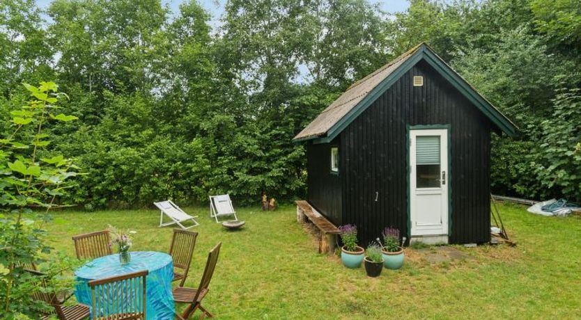 Photo of "Marjanne" - 800m from the sea