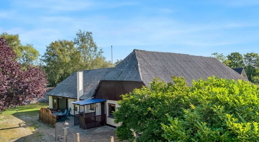 Photo of "Eiko" - 400m to the fjord