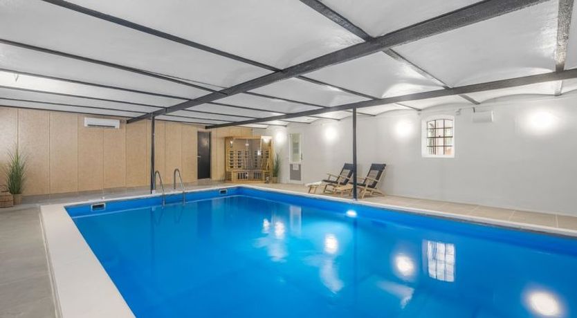 Photo of "Ødmar" - 4km to the fjord