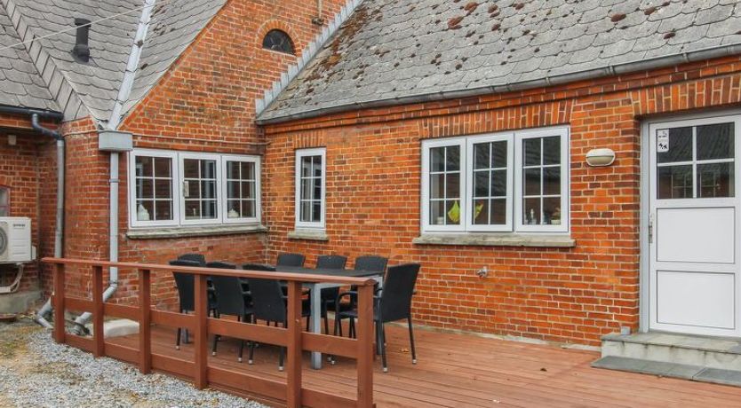 Photo of "Henrieke" - 10km from the sea