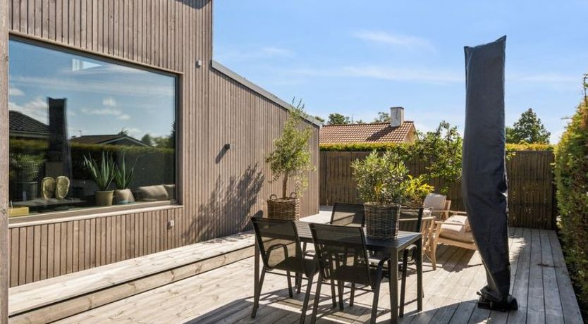 Photo of "Elvie" - 150m from the sea