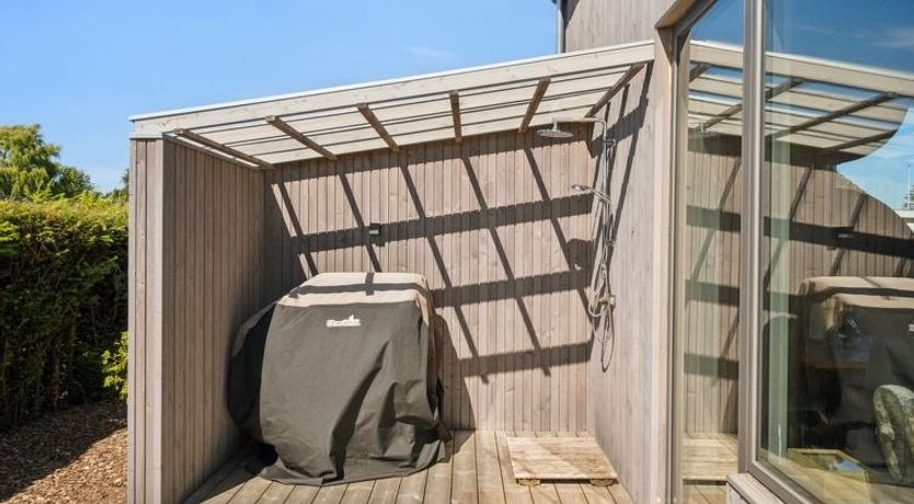 Photo of "Elvie" - 150m from the sea