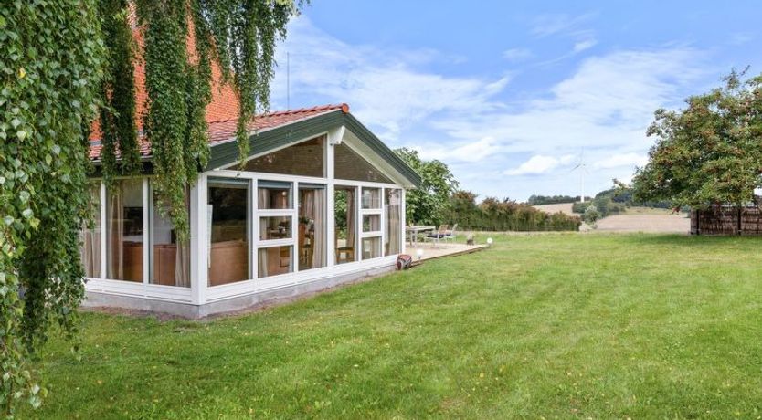 Photo of "Alisa" - 2.5km from the sea