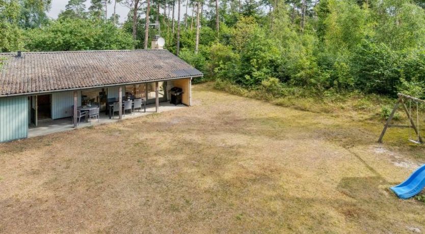 Photo of "Henri" - 800m from the sea