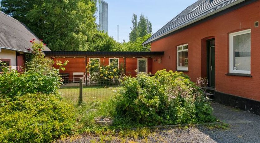 Photo of "Marit" - 1.5km from the sea