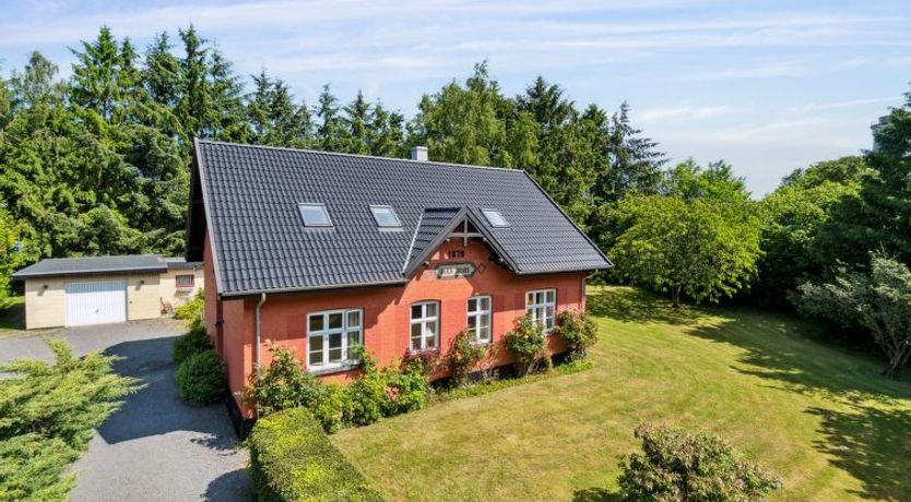 Photo of "Marit" - 1.5km from the sea