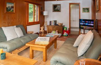 Quinette Holiday Home