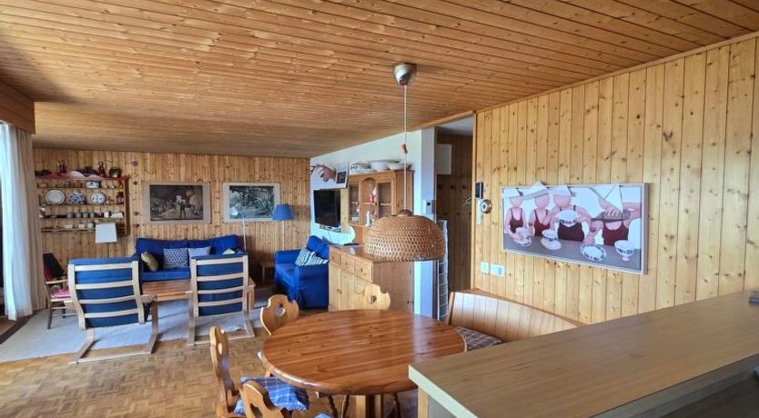 Photo of Barlangia Hoijer