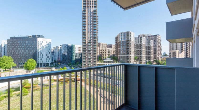 Photo of Luna Studio