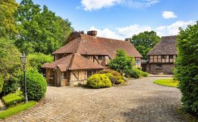 Photo of Sandhill Cottage with Hot Tub
