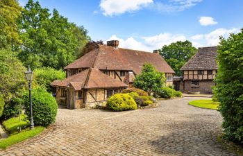 Sandhill Cottage with Hot Tub Holiday Home