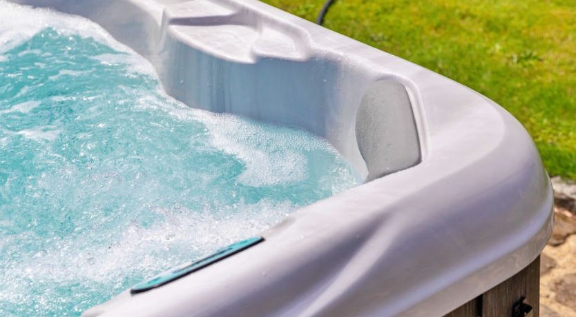 Photo of Sandhill Cottage with Hot Tub