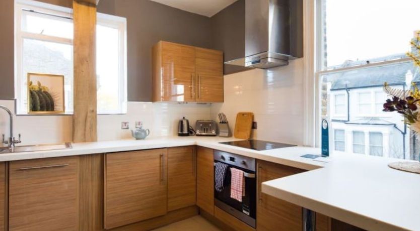 Photo of Lenna Gdns 2 Bed Apartment 3