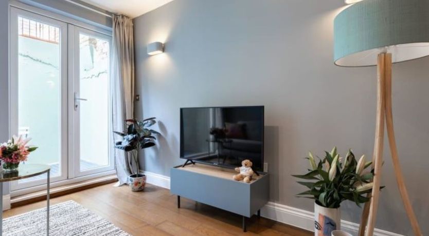 Photo of Lenna Gdns 1 Bed Apartment 2