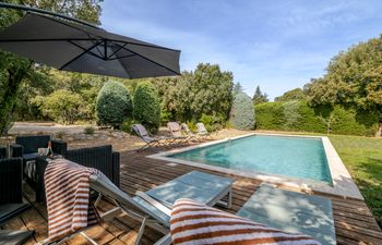 Treetop Provence Holiday Home