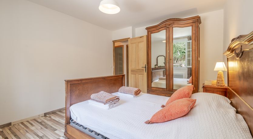 Photo of Treetop Provence