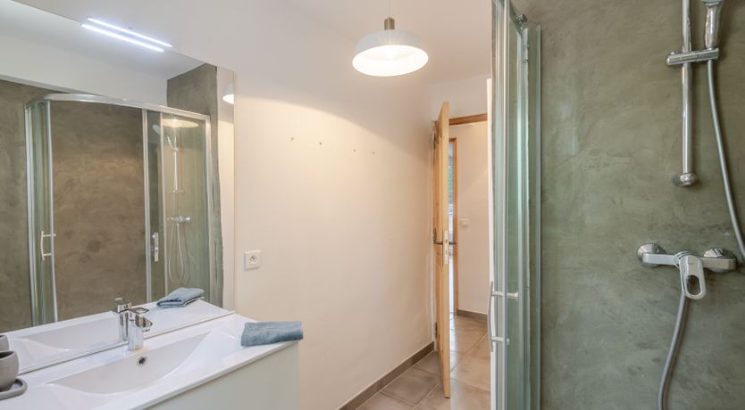 Photo of Treetop Provence