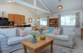 Little Dunley - Oaktree Cottage Holiday Home