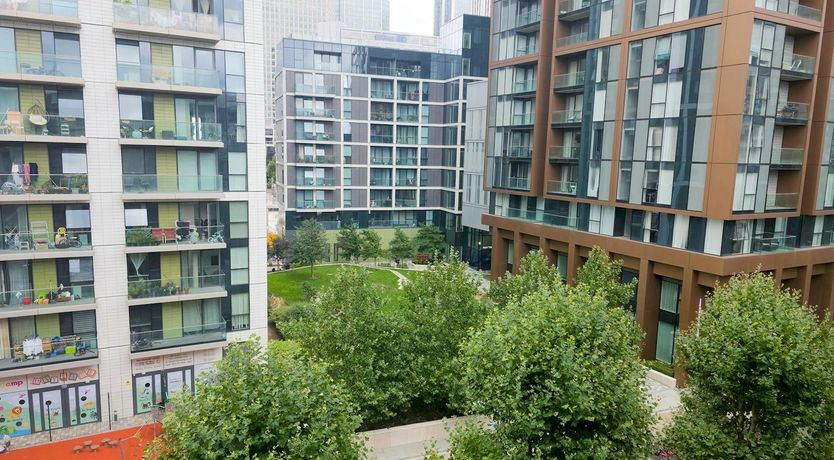 Photo of Canary Wharf Skyline