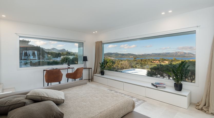 Photo of The Ocean Jewel