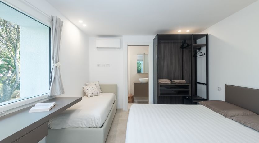 Photo of The Ocean Jewel