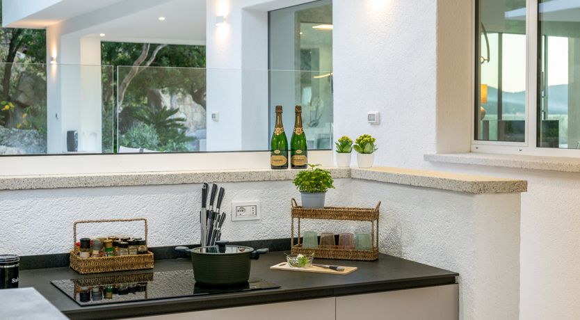 Photo of The Ocean Jewel