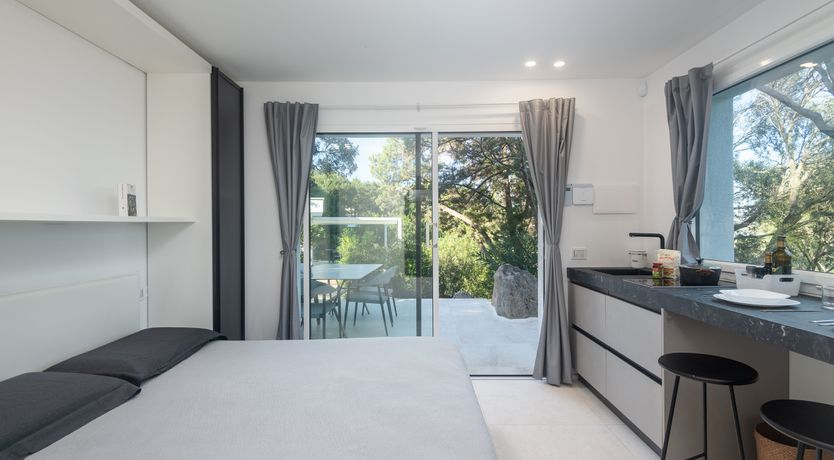 Photo of The Ocean Jewel