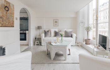 White Doves Holiday Home