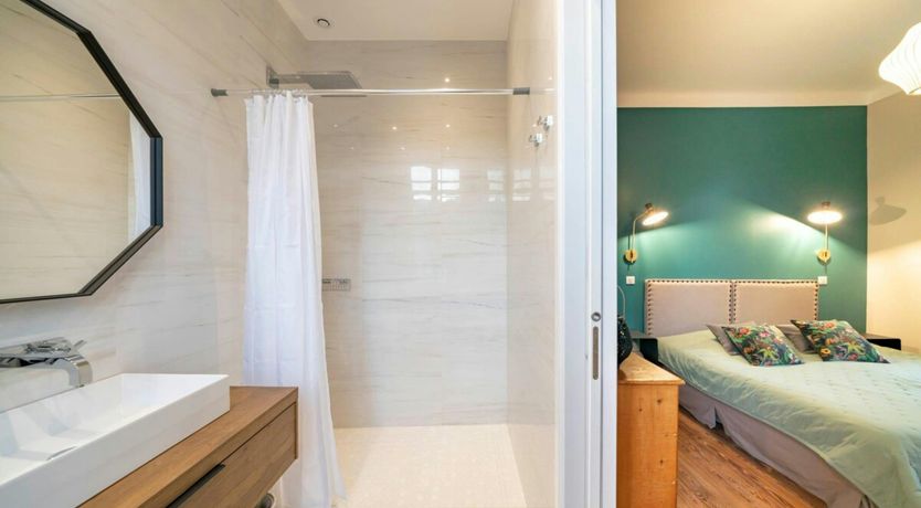 Photo of Grand Maison