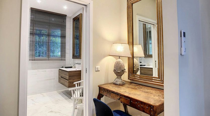 Photo of Grand Maison