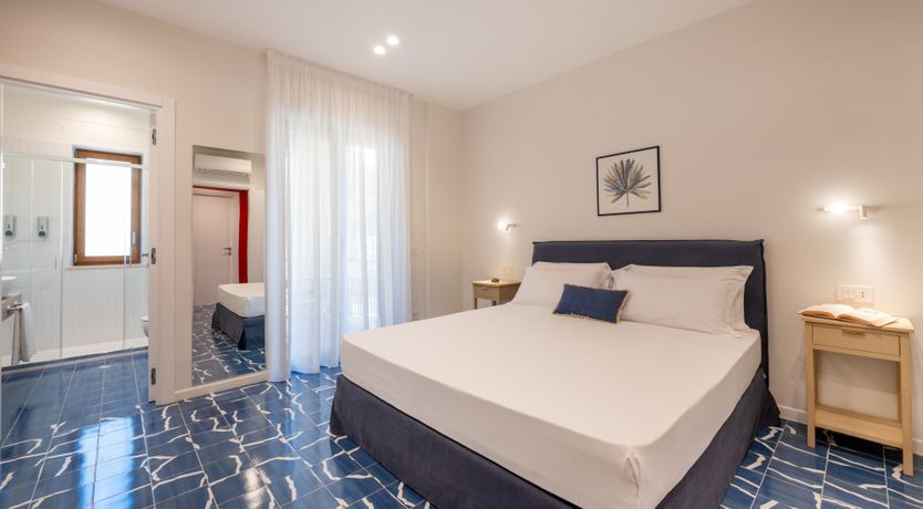 Photo of Seasons of Sorrento