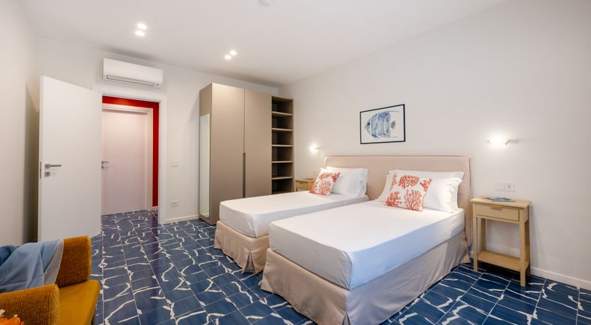 Photo of Seasons of Sorrento