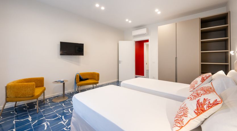 Photo of Seasons of Sorrento