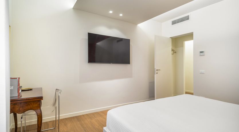 Photo of Canal View Delight