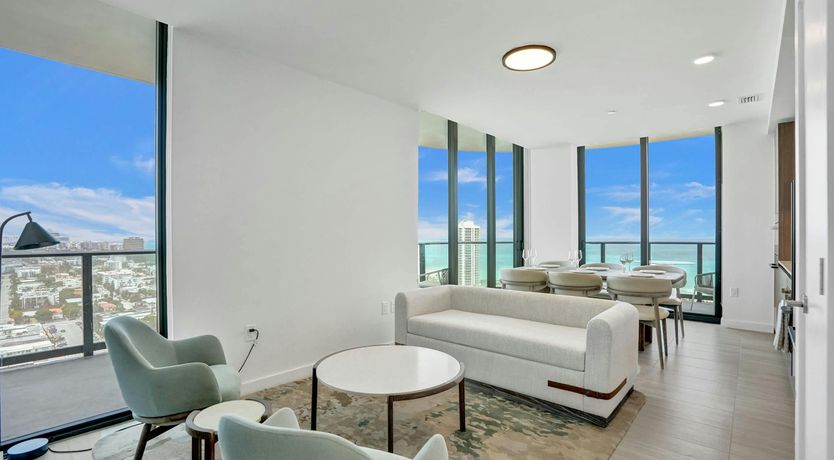 Photo of Atlantic Ocean Elegance