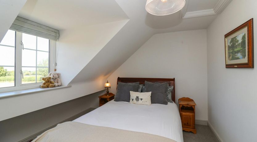 Photo of Birch & Honey