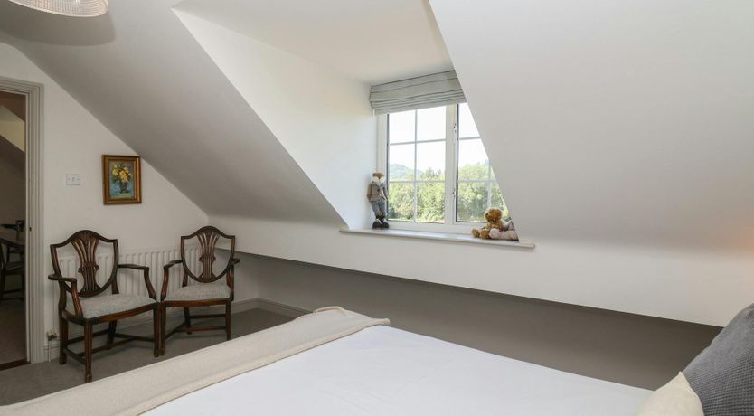 Photo of Birch & Honey