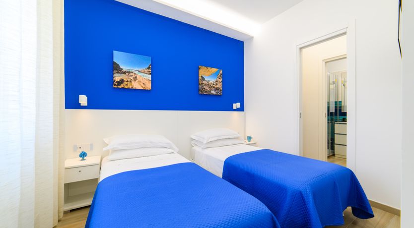 Photo of Sorrento Magic