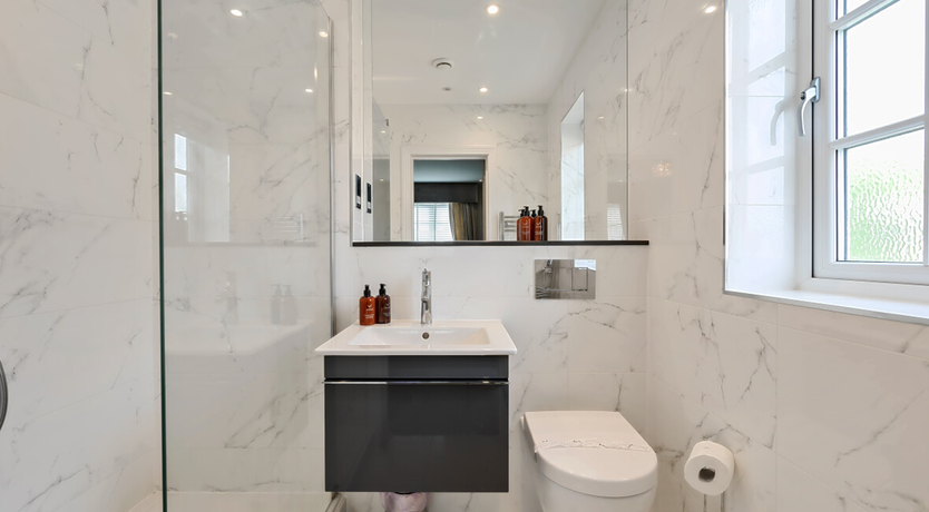 Photo of The Lily Rose